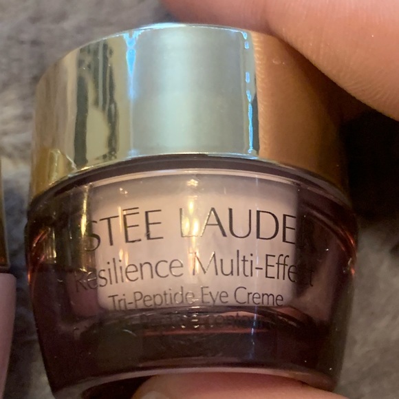 Estee Lauder Resilience Multi-Effect mini trio with day, night, and eye cream - Picture 3 of 5